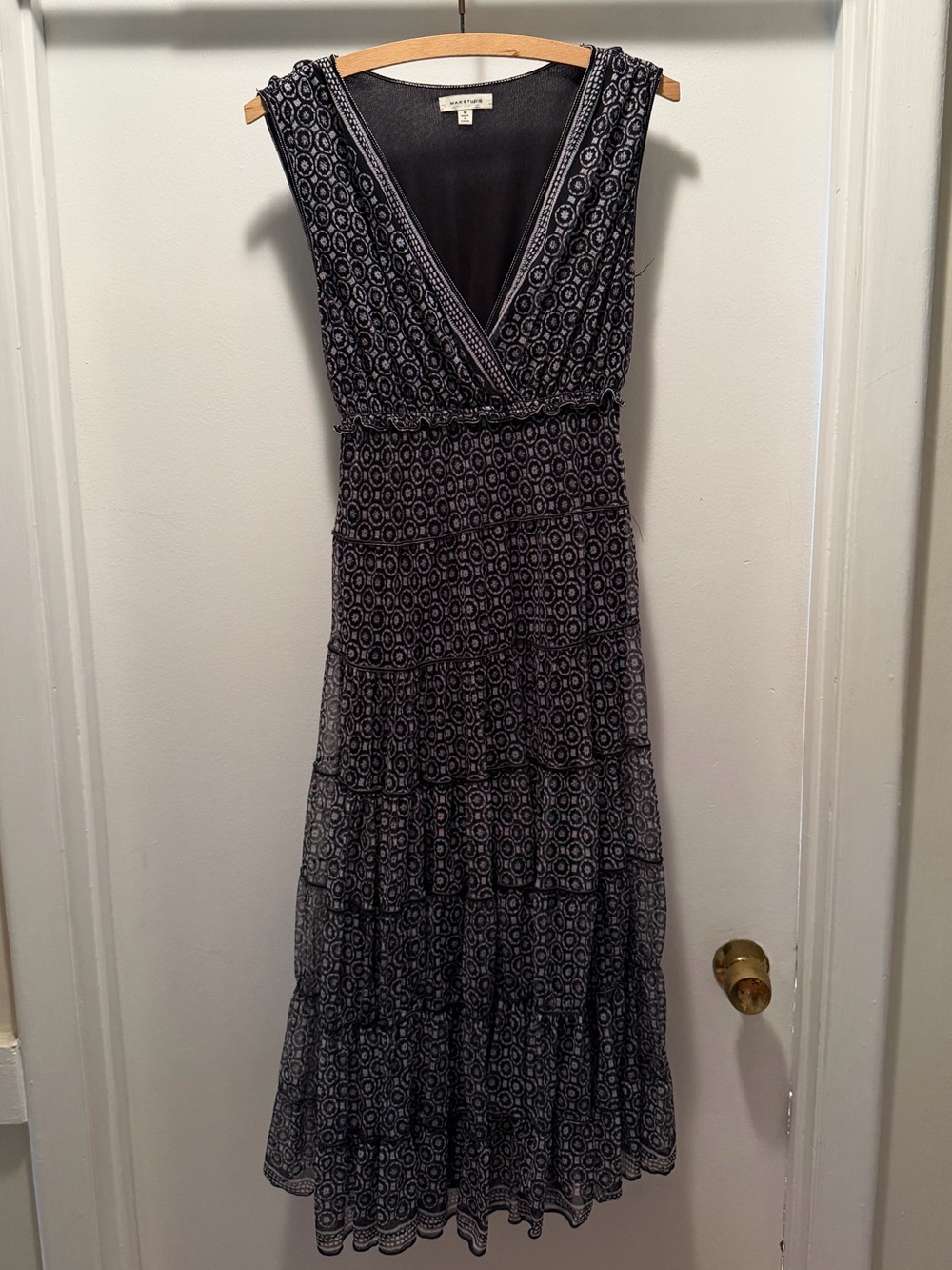 Max Studio Black Patterned V-Neck Tiered Maxi Dress